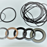 Wymiana uszczelniaczy w siłowniku hydraulicznym – zestaw naprawczy do podnośników Genie